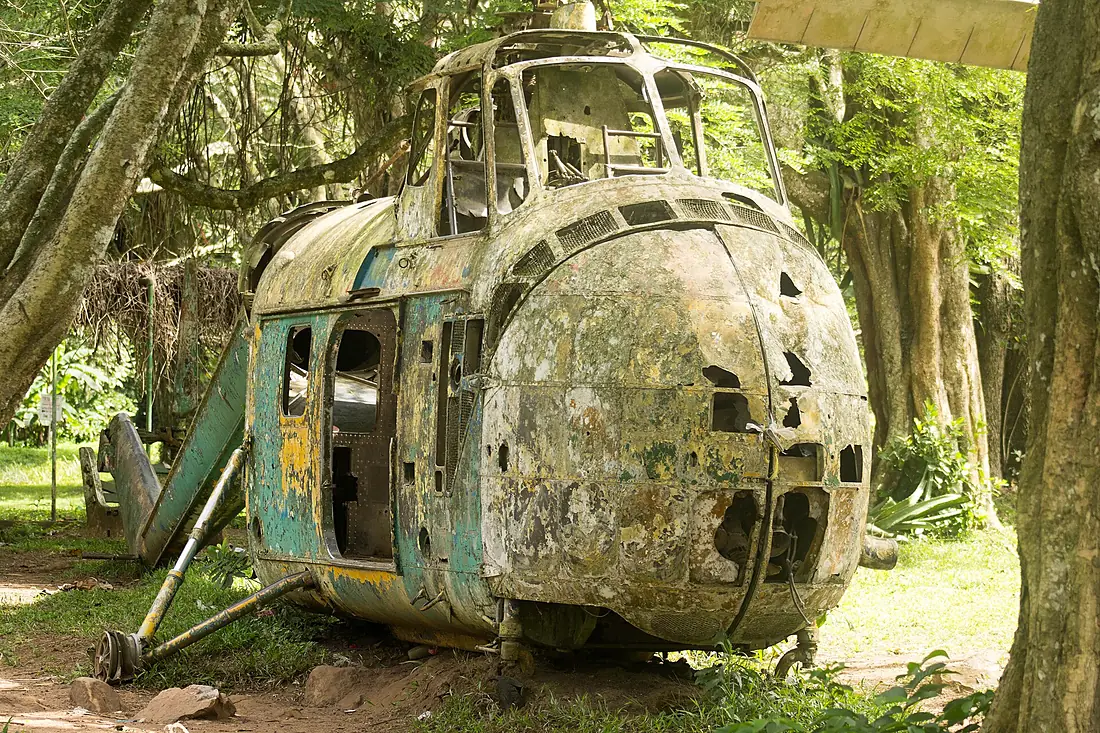 An Old Helicopter At Aburi Gardens 01