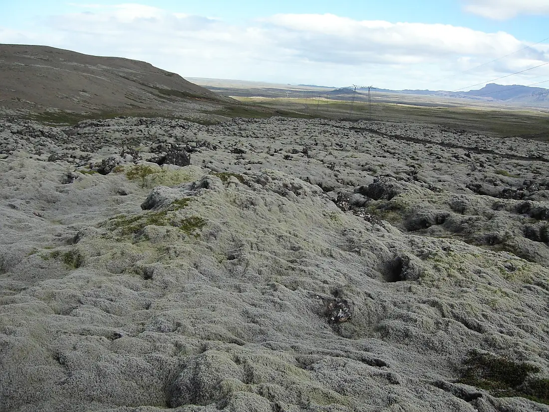 September 2006. Day hike just at the South of Reykjavik 9