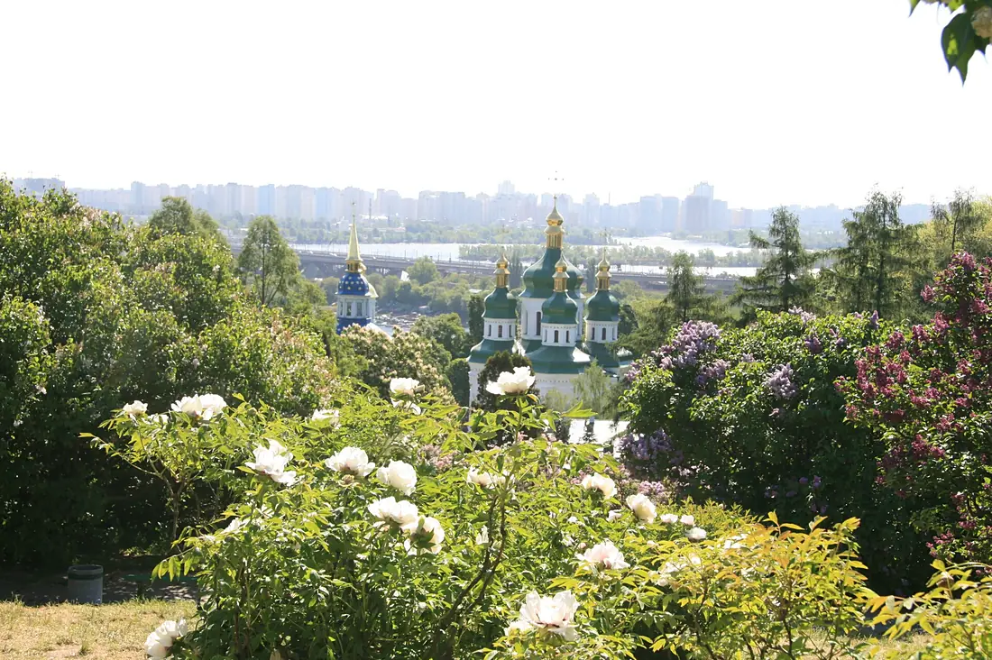 KyivBotGardenGryshko IMGP2639
