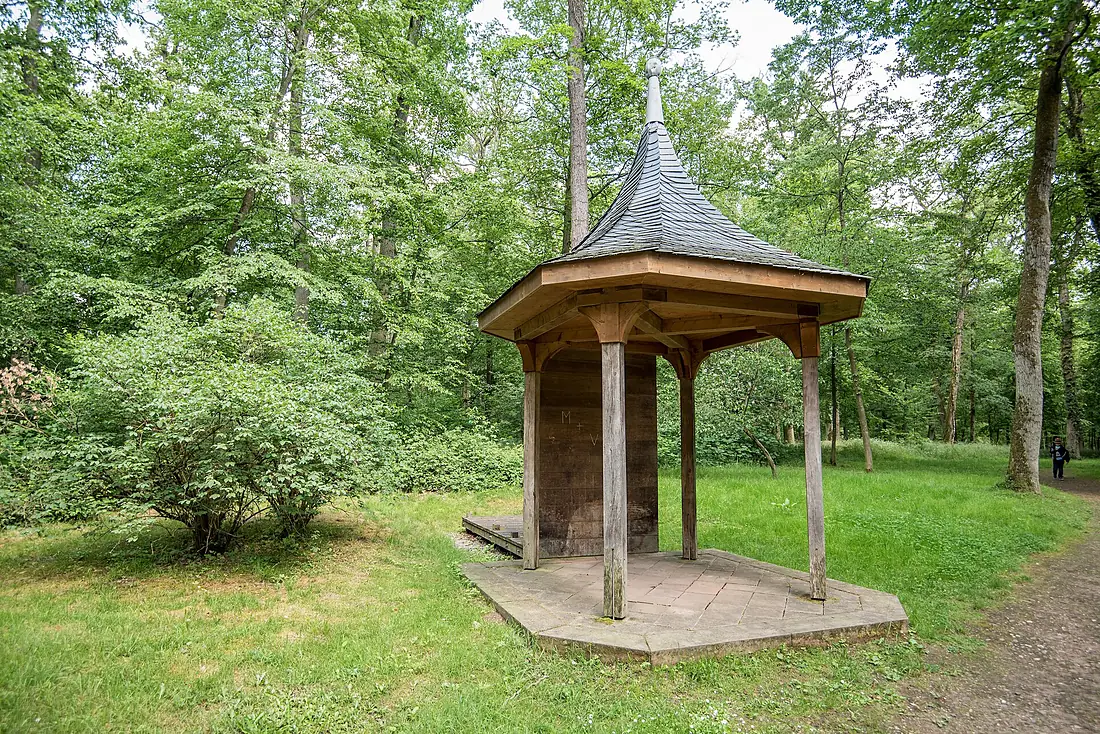 Aschaffenburg, Park Schönbusch, ehemals Tal der Spiele 20170604 002