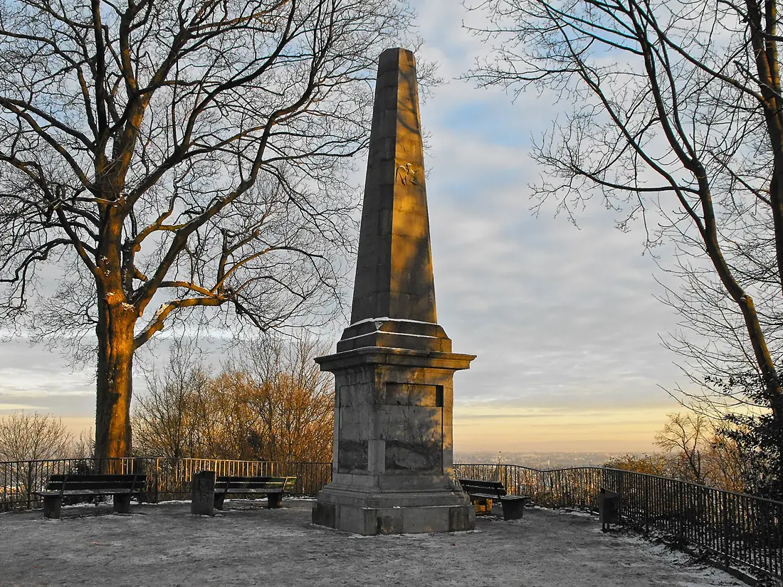 Säulen Lousberg 4