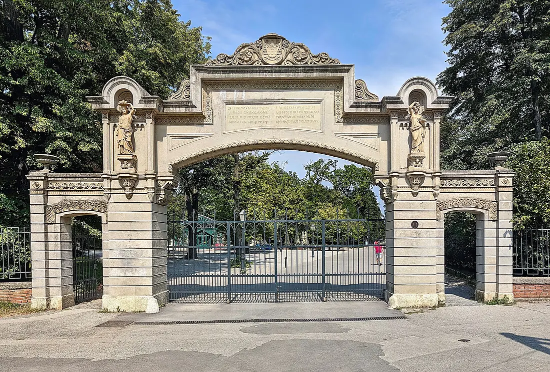 HR-ZG-Maksimir-Park-Entrance 01