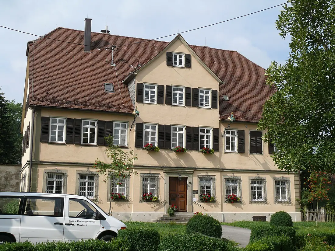 Murrhardt - Altstadt - Klosterhof - Pfarrhaus - Nordost-Seite von Osten