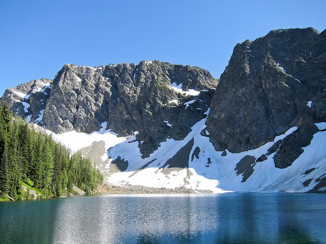 Blue Lake Trail at Okanogan National Forest