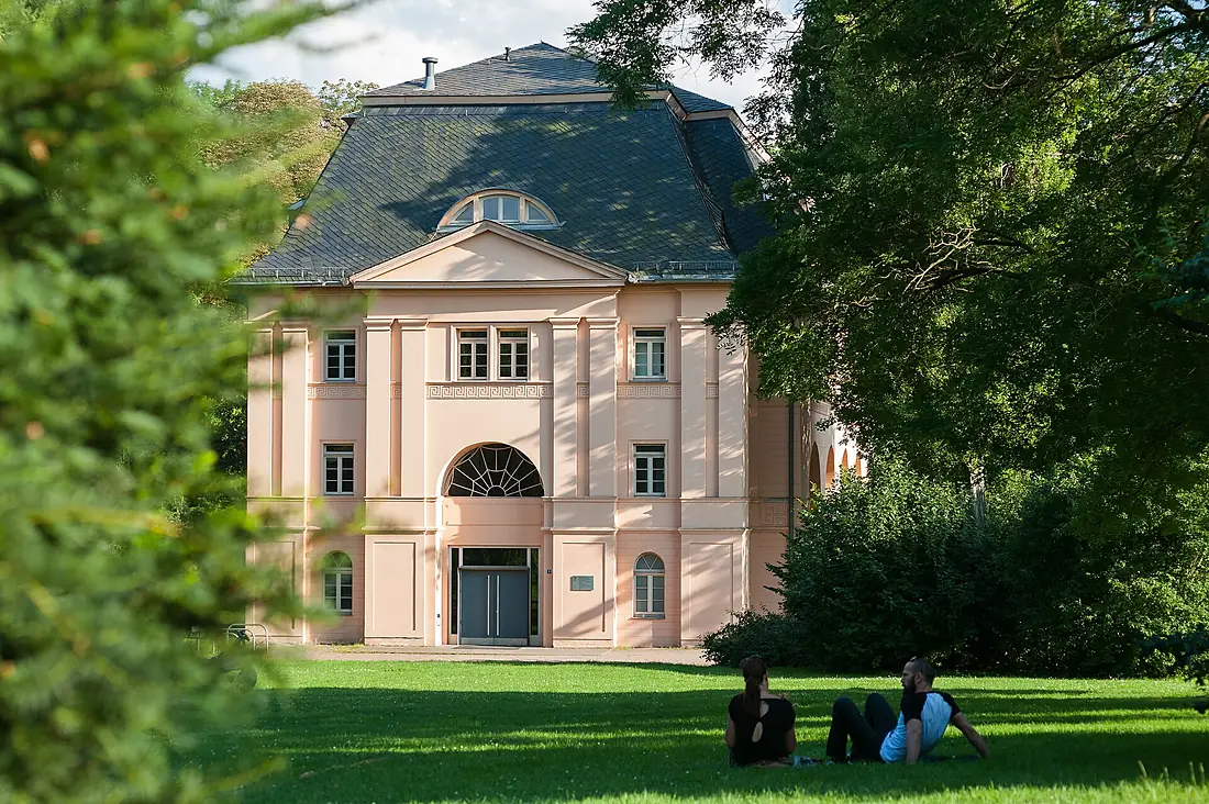 Goethe park at the river Ilm (12638268863)